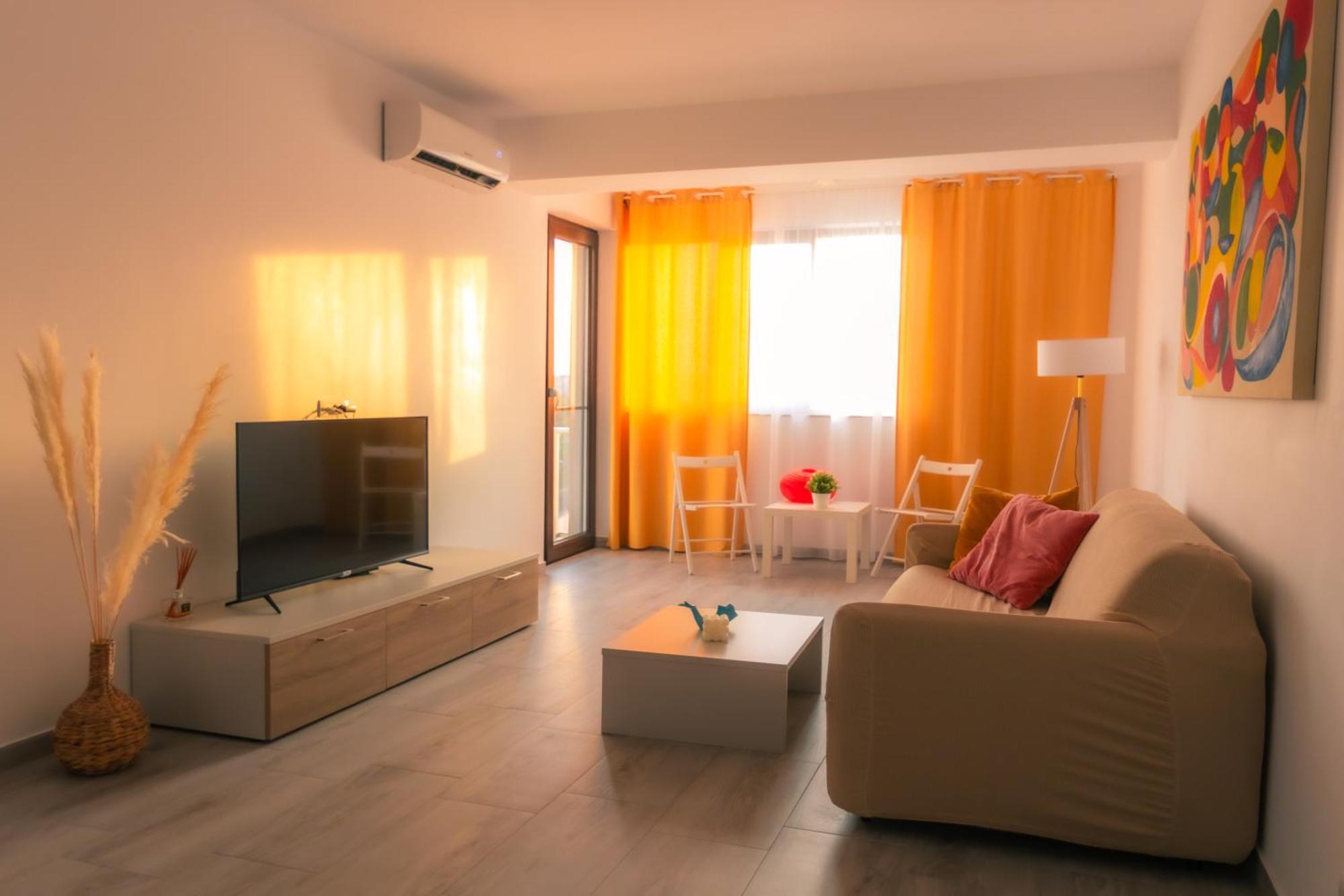 Sunset Apartment - Central Apt With Rooftop Garden Bucureşti Ngoại thất bức ảnh